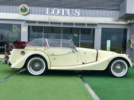 Morgan Plus 4 4 seater -4posti-