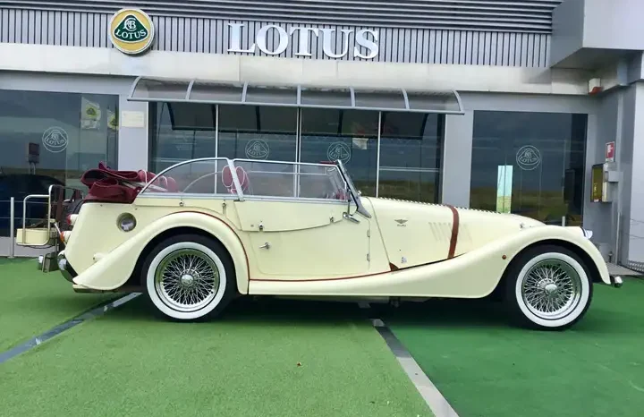 Morgan Plus 4 4 seater -4posti- pieno