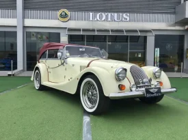 Morgan Plus 4 4 seater -4posti-