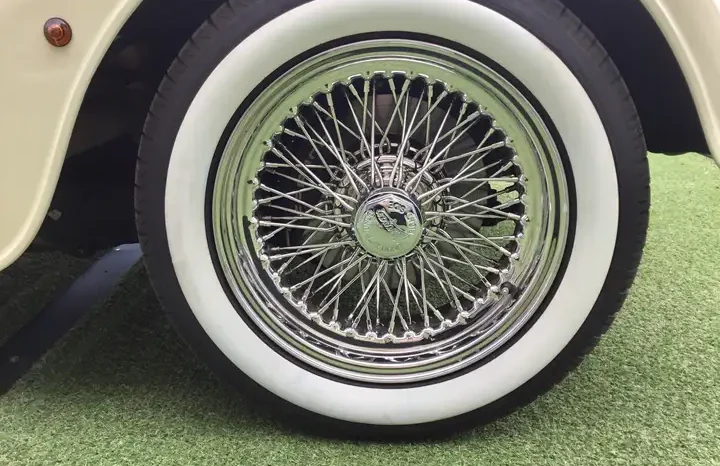 Morgan Plus 4 4 seater -4posti- pieno