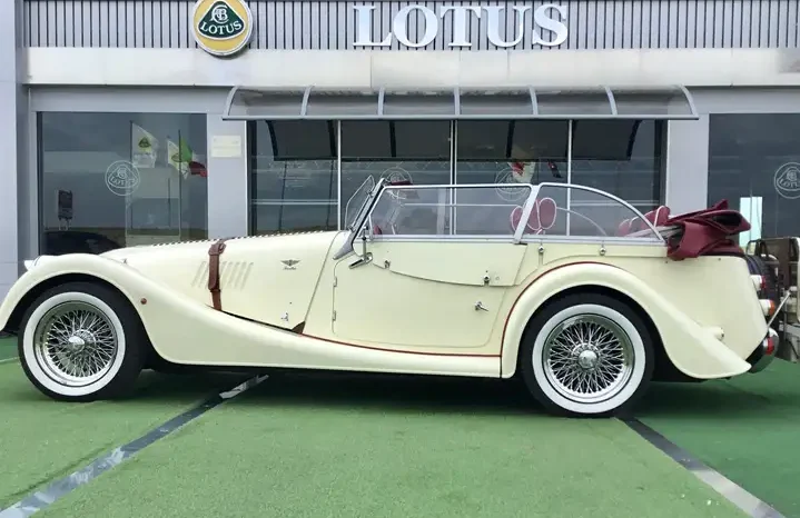 Morgan Plus 4 4 seater -4posti- pieno