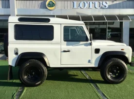 Land Rover Defender 90 2.2 td4 SW N1 – AUTOCARRO