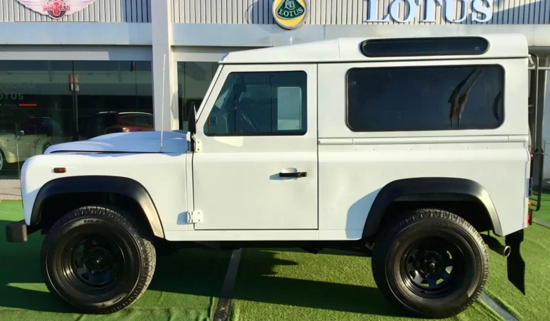 Land Rover Defender 90 2.2 td4 SW N1 – AUTOCARRO pieno