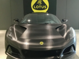 Lotus Emira i4 First Edition “Carbon look”